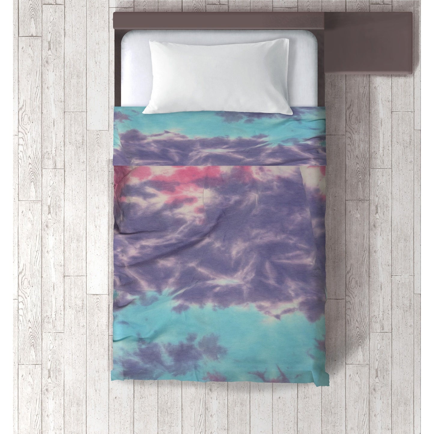 Hand Tie Dyed Comforter With Pillow Case