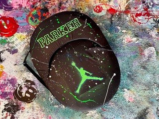 Heart & Sole Splatter Oniva Chair