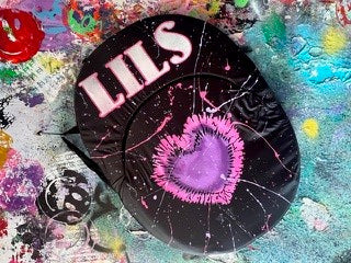 Heart & Sole Splatter Oniva Chair