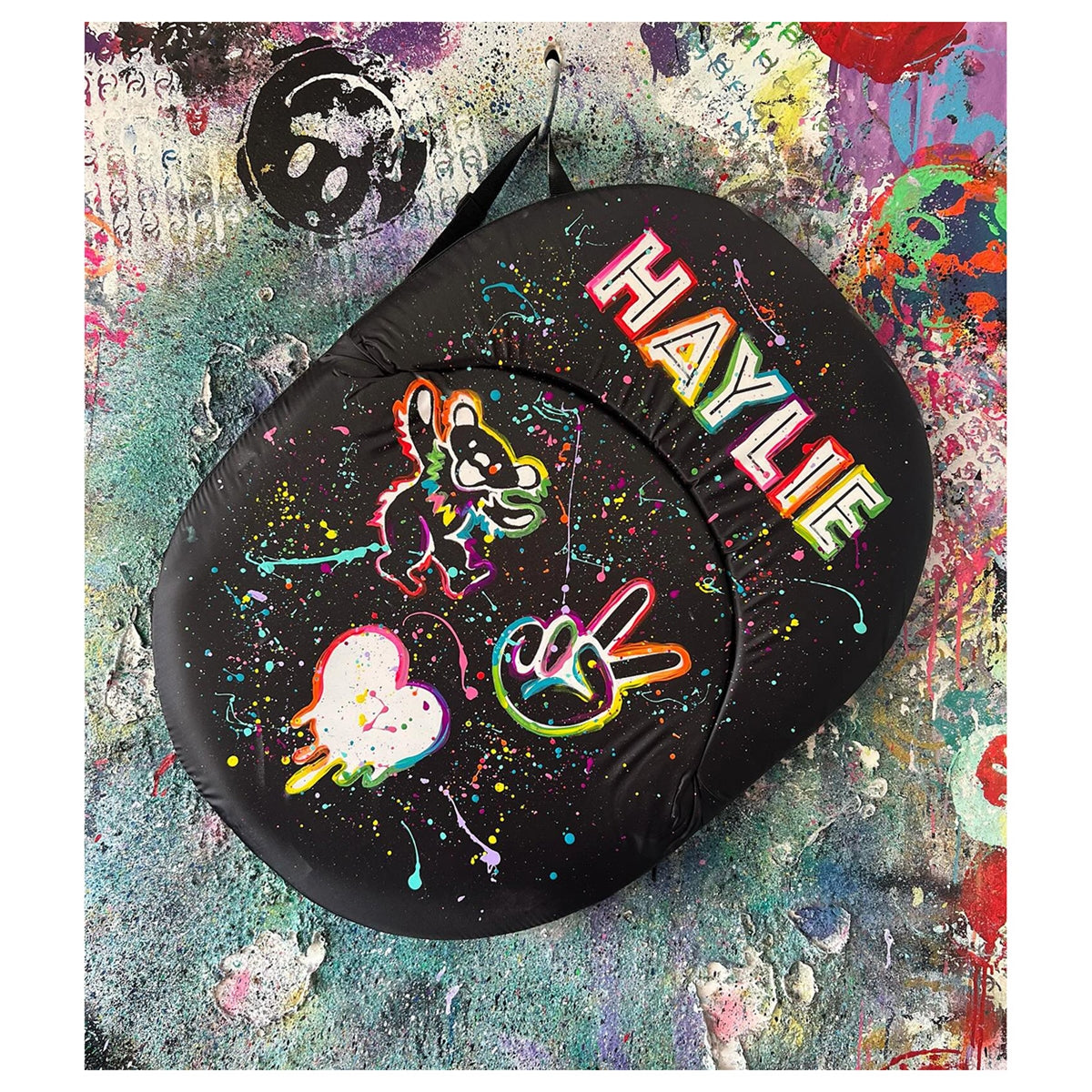 Heart & Sole Splatter Oniva Chair