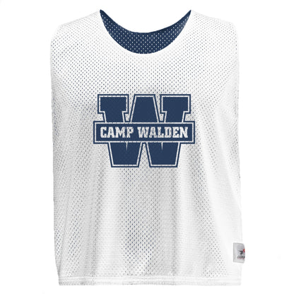 Reversible Mesh Pinnie