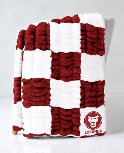 The Viral Cozy Blanket: Camp Lokanda